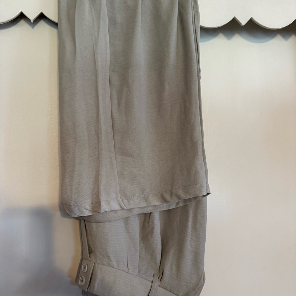 Women’s JLUXLABEL Gray Halter Vest and Wide Leg Set - Picture 4 of 5